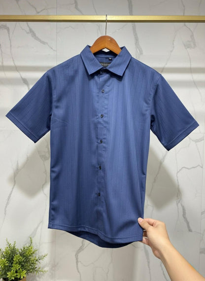 Men's Premium Vertical Textured Knit Short-Sleeve Shirt – Modern Slim Fit Casual Button-Down